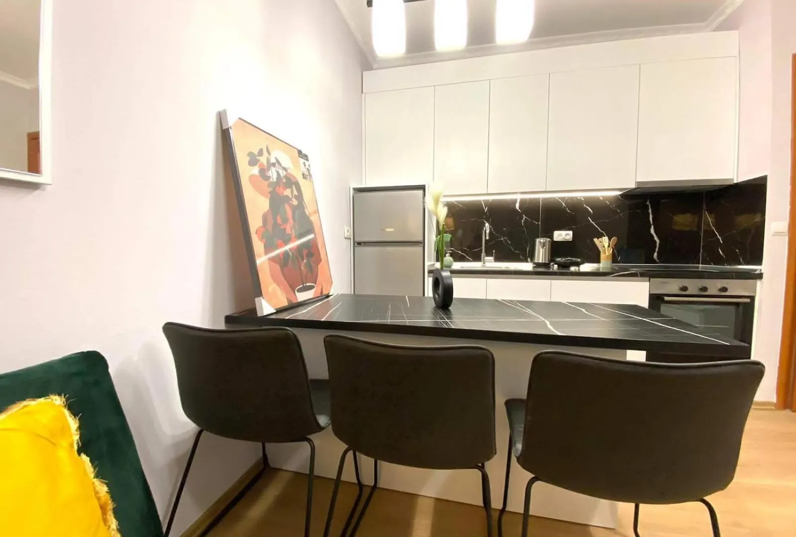 Signature Apartment 11 Tirana 0*,  Albania
