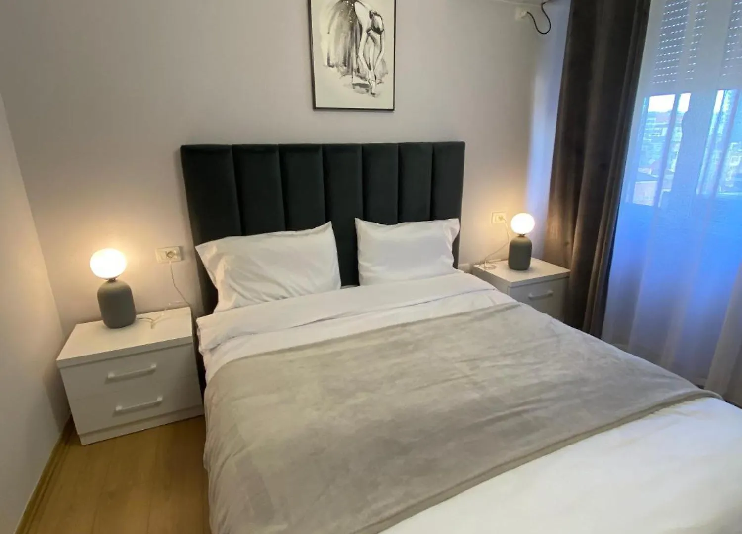 Signature Apartment 11 Tirana