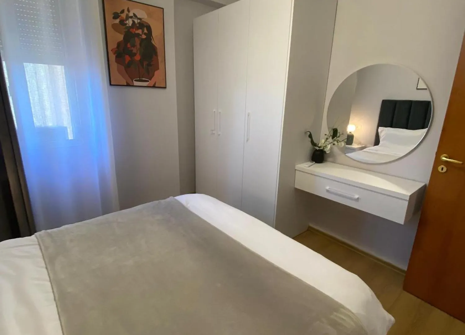 Signature Apartment 11 Tirana